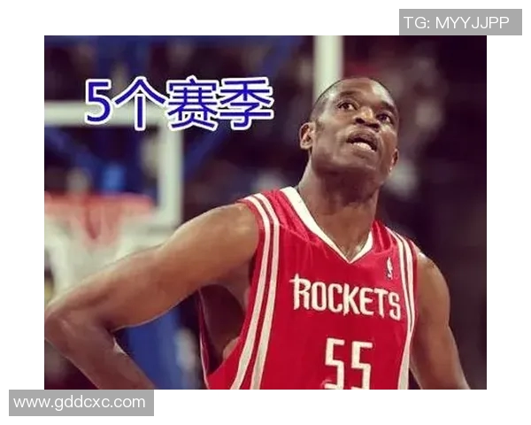 姚明队友韦斯特的篮球生涯与传奇故事回顾 姚明队友韦斯特的篮球生涯与传奇故事回顾