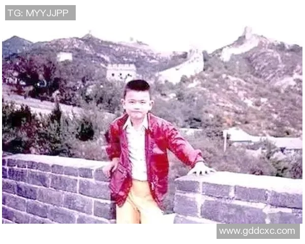 姚明母亲的篮球之路如何影响了中国篮球的未来与姚明的成长历程 姚明母亲的篮球之路如何影响了中国篮球的未来与姚明的成长历程