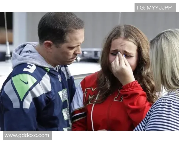 枪击足球明星事件背后的国家与社会问题探讨