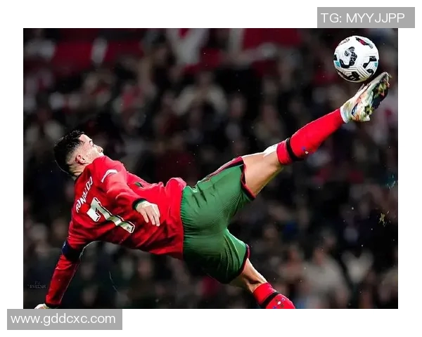 足球明星与火热歌曲的完美结合盘点那些激励人心的旋律与传奇故事