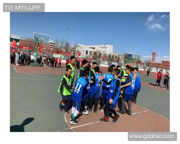 丹东篮球明星周鹏的传奇之路与篮球梦想的追逐历程 丹东篮球明星周鹏的传奇之路与篮球梦想的追逐历程